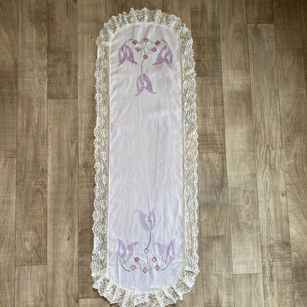 Embroidery Table Runner Craft New Floral Grannycore Lace Edge Pattern